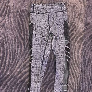 Lululemon Mesh Leggings- Size 4